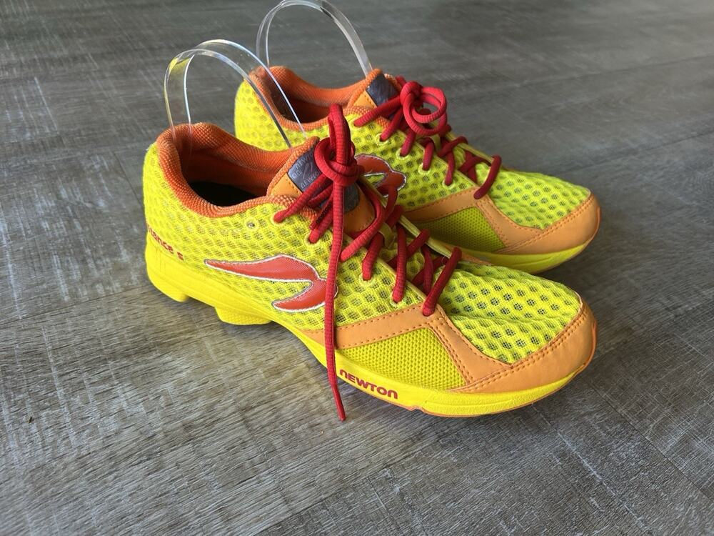 Newton Distance S M000712 Men’s 9 Yellow Orange Road Running Racing Shoes